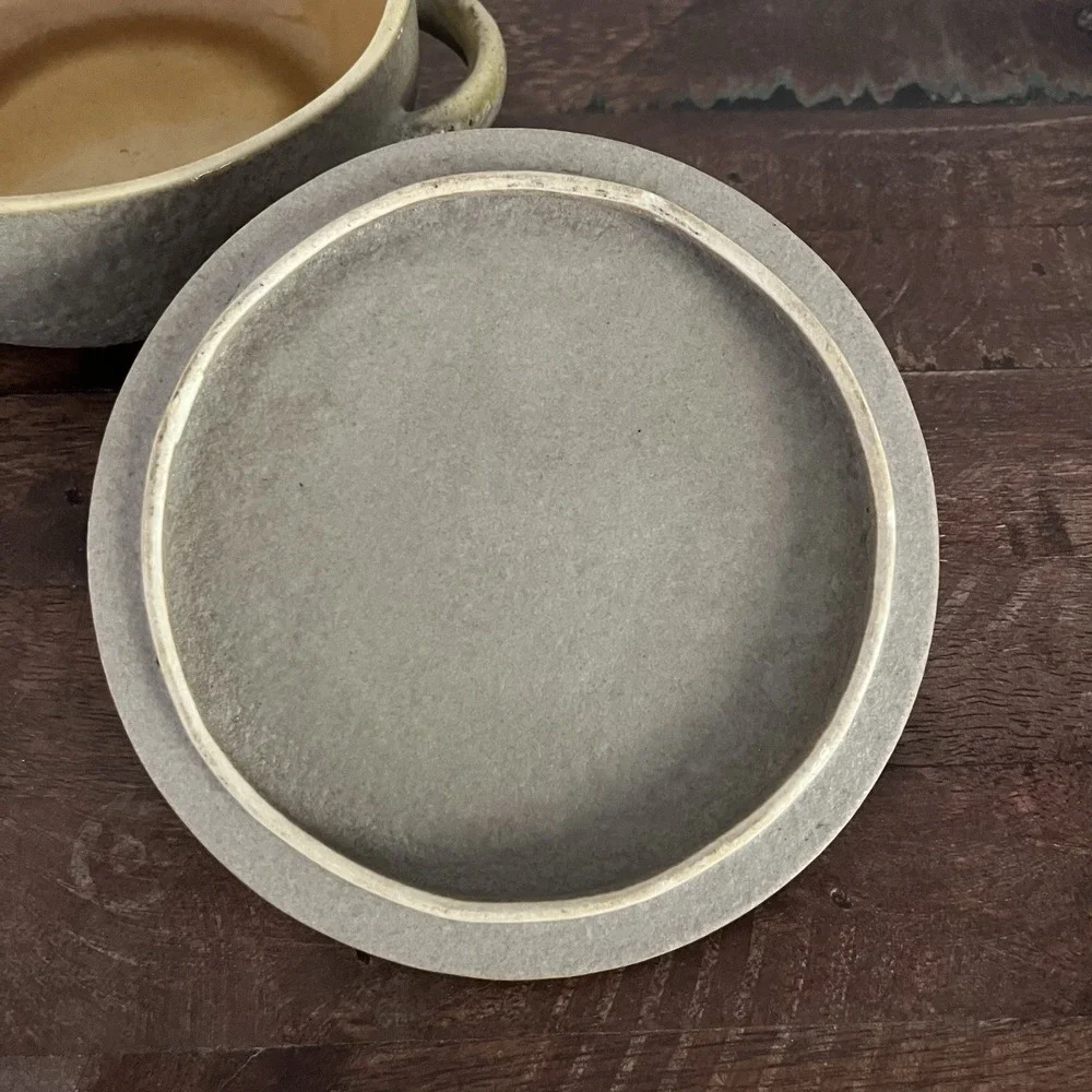 Winfield Pottery Covered Soup / Mini Casserole Dish